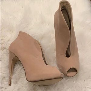 Nude heels